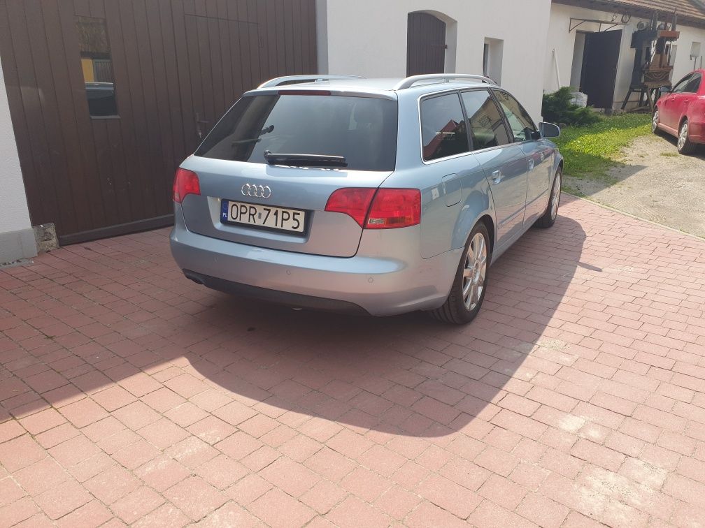 Audi A4 B7 S-line Kombi 2.0tdi webasto xenon bose