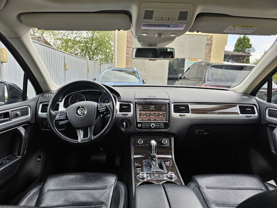 Volkswagen Touareg nf 2015