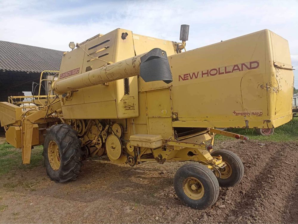 New Holland Clayson 1520