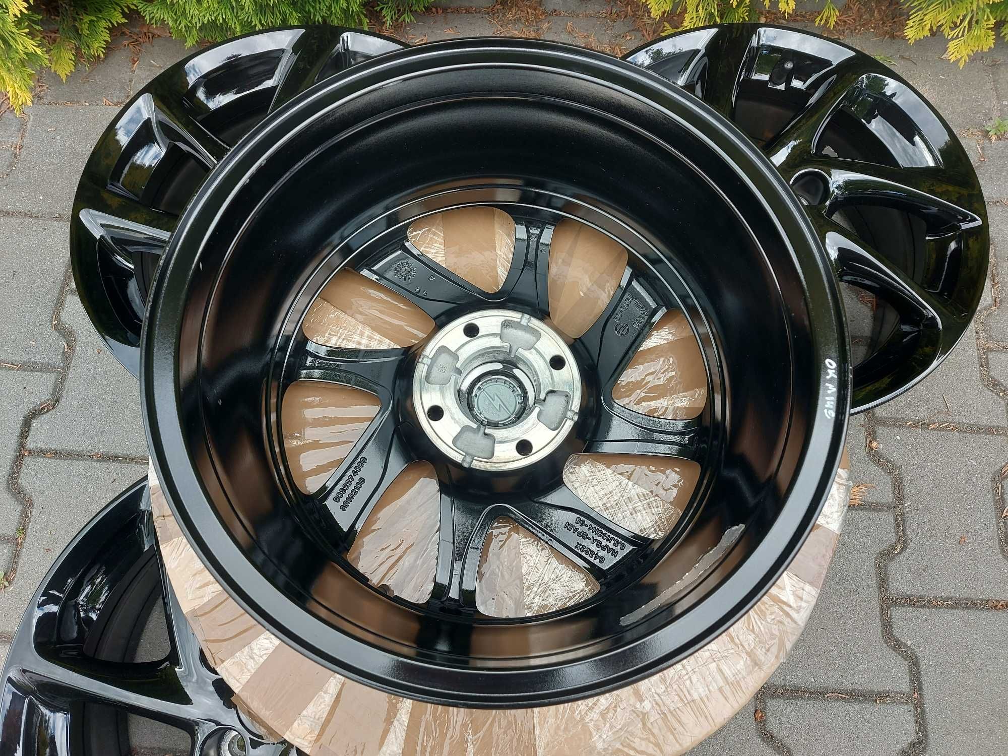 Felgi 16x6.5J_ et38_ 4x108_ Opel Corsa F_ OE_ Black 2022rok
