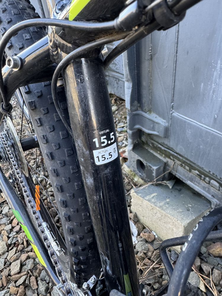 TREK Marlin 6 Modell: SRXTC