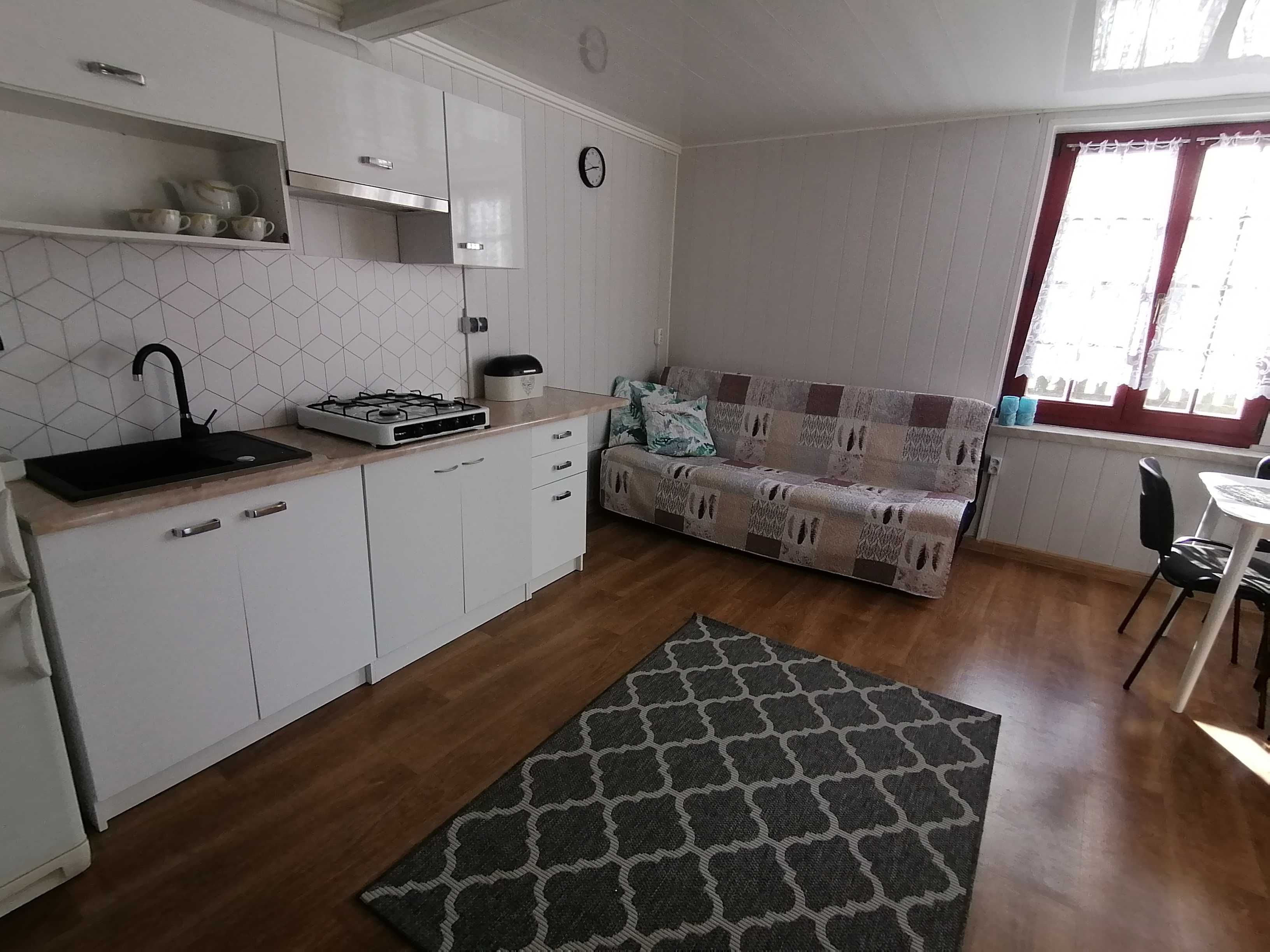 Domek nad jeziorem ,jacuzzi , balia noclegi majówka kaszuby Trójmiasto
