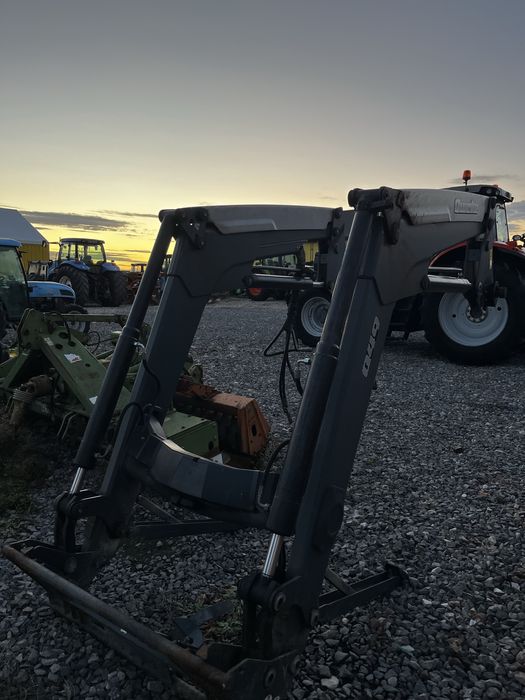 Massey Ferguson 5609 Dyna-4 Ładowacz Quicke Q49 2016 Rok Sisu