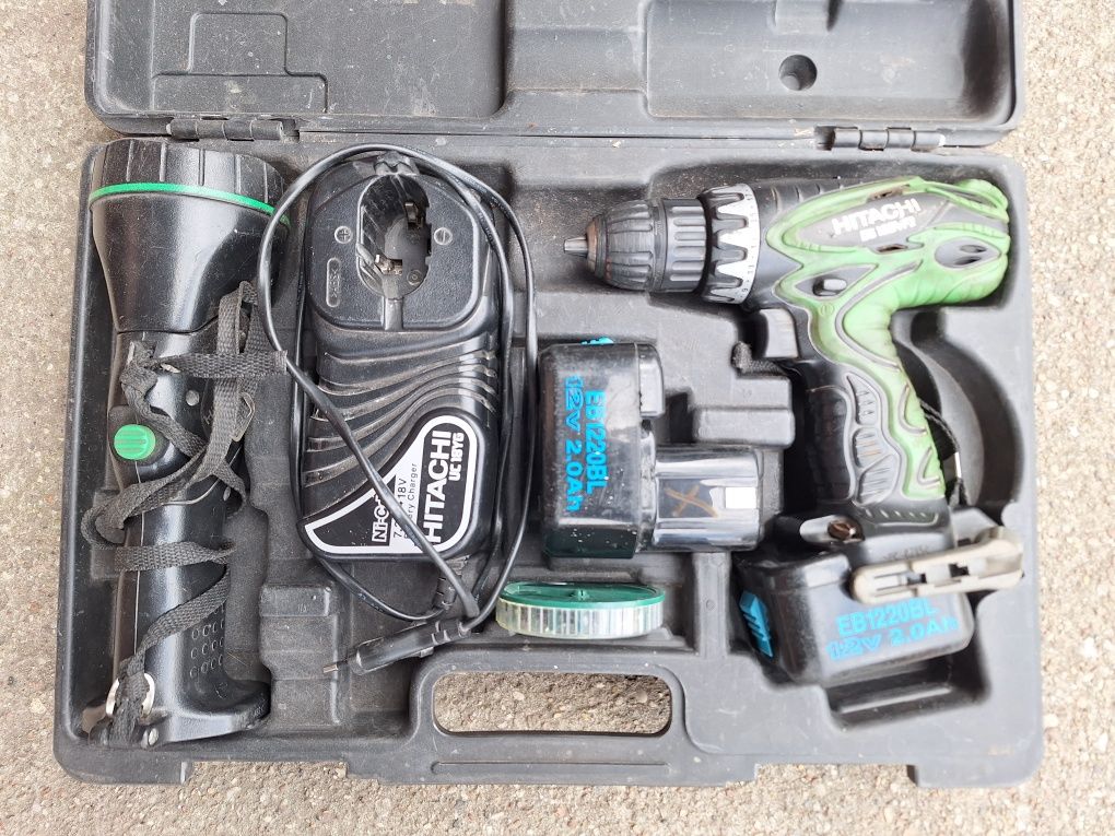 Wkrętarka akumulatorowa hitachi 12V
