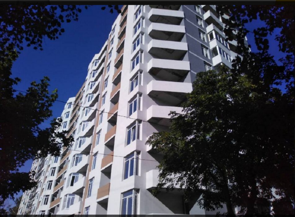Продаж 1х-кімнатної квартири по пр-т. Злуки