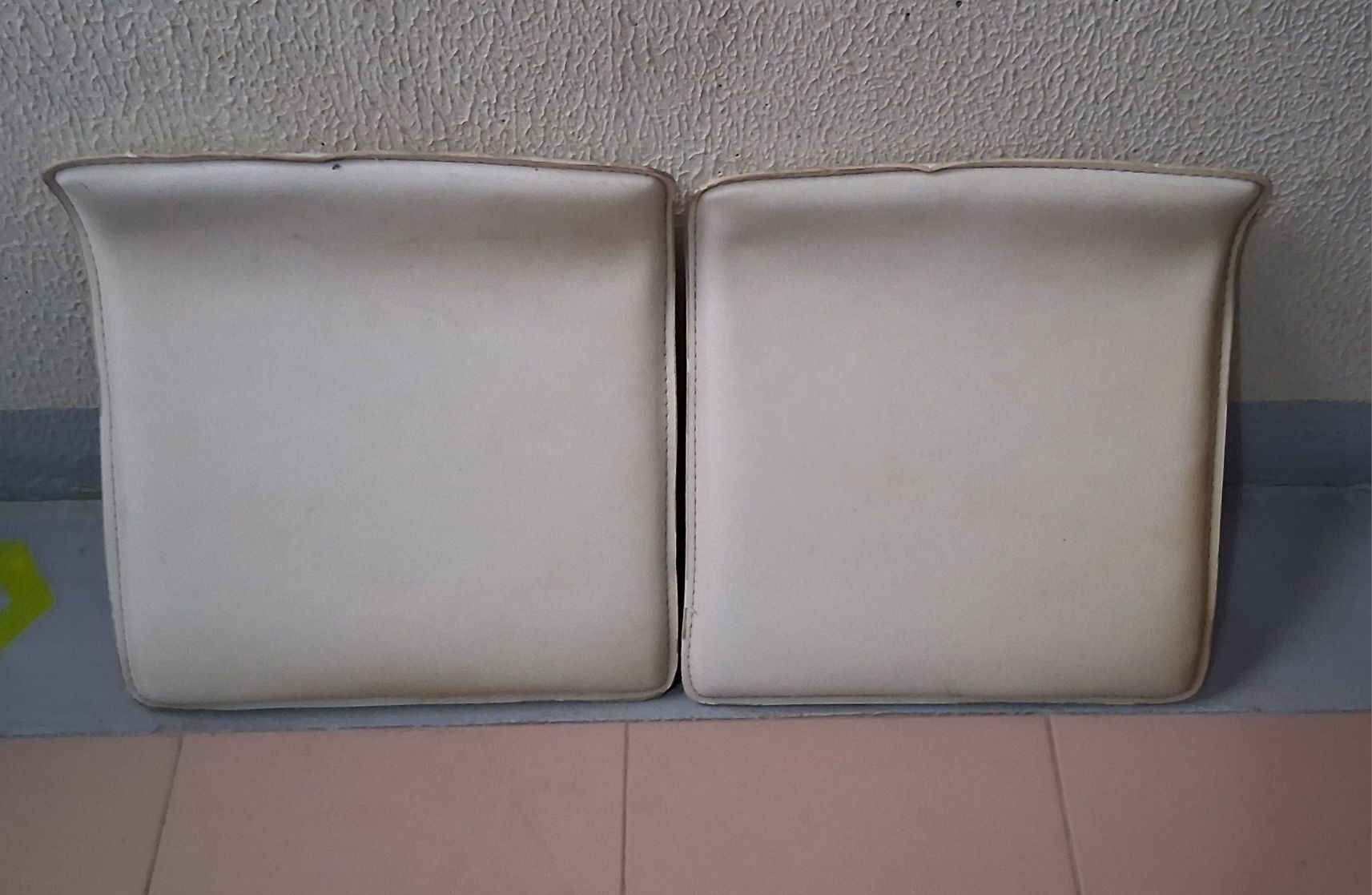 Conjunto de 3 Assentos de Banco Alto - COZINHA OU BAR
