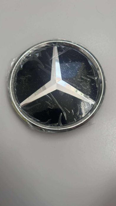 mercedes emblemat grill