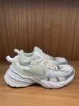 Sapatilhas Nike V2K