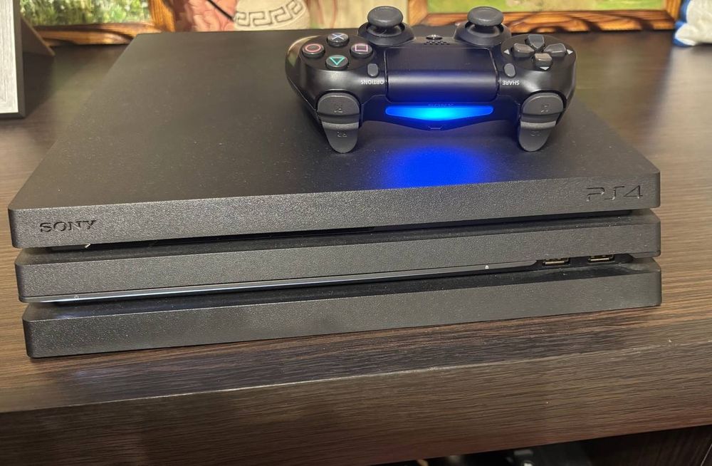 Playstation 4 pro 1 TB