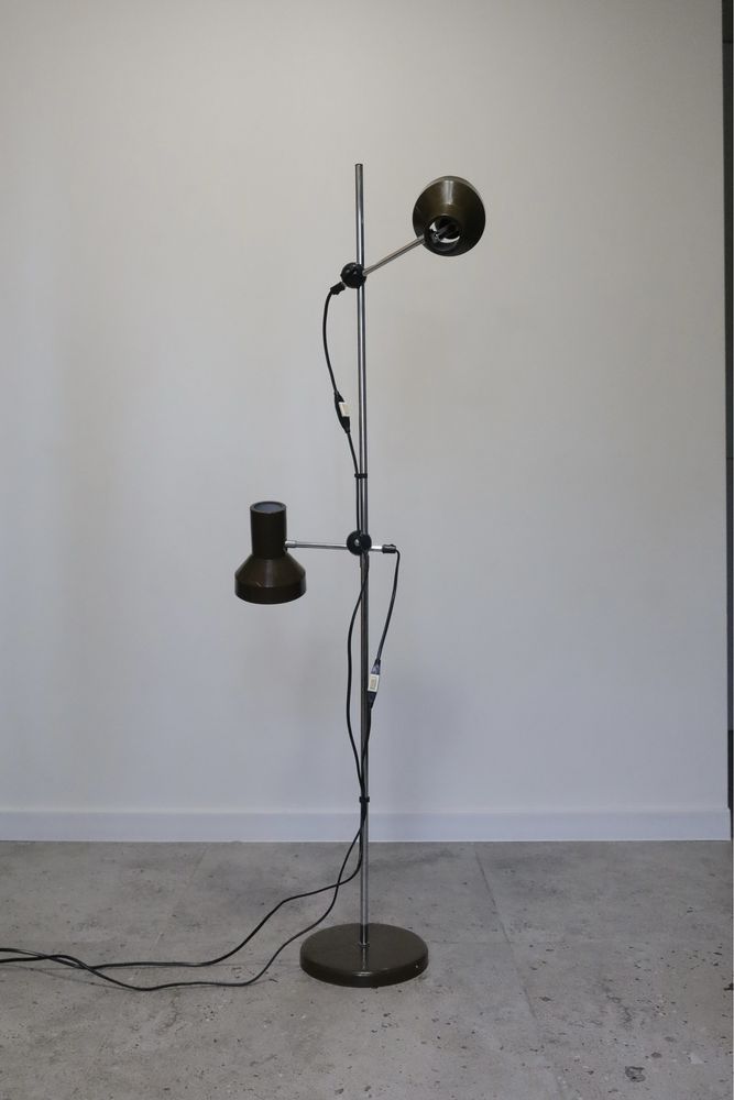 Brązowa szwedzka lampa podłogowa vintage 1960 stojąca