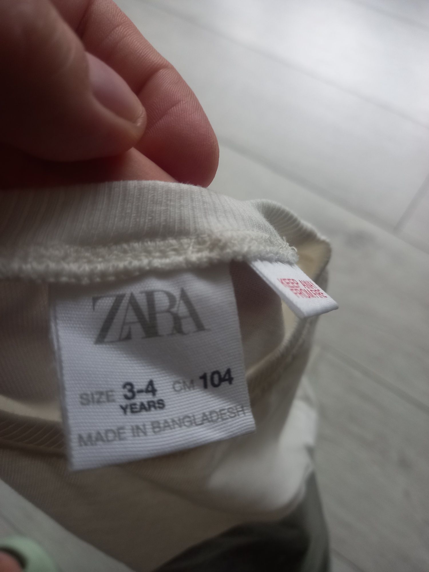 Bluza zara 104 z sercem