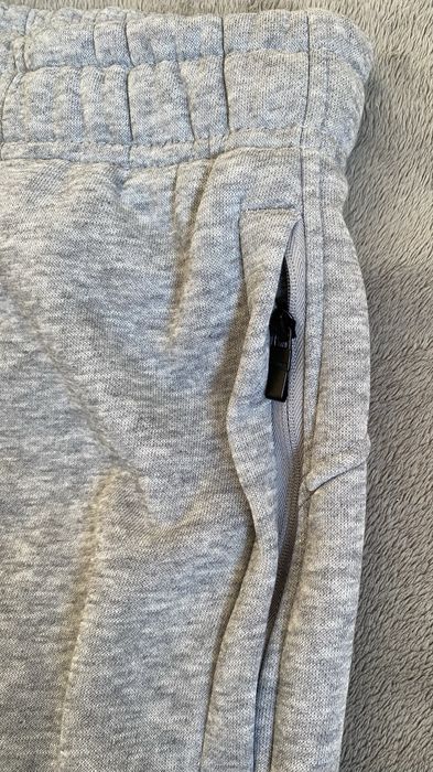 Calça Nike Cinza