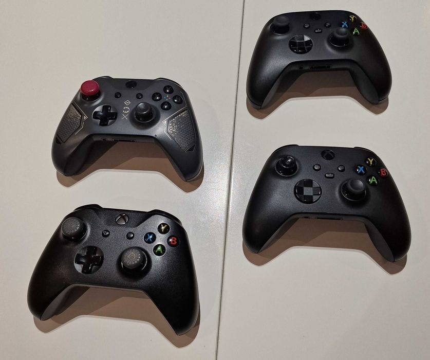 Pad kontroler Xbox 4 sztuki plus stacja dokująca Venom