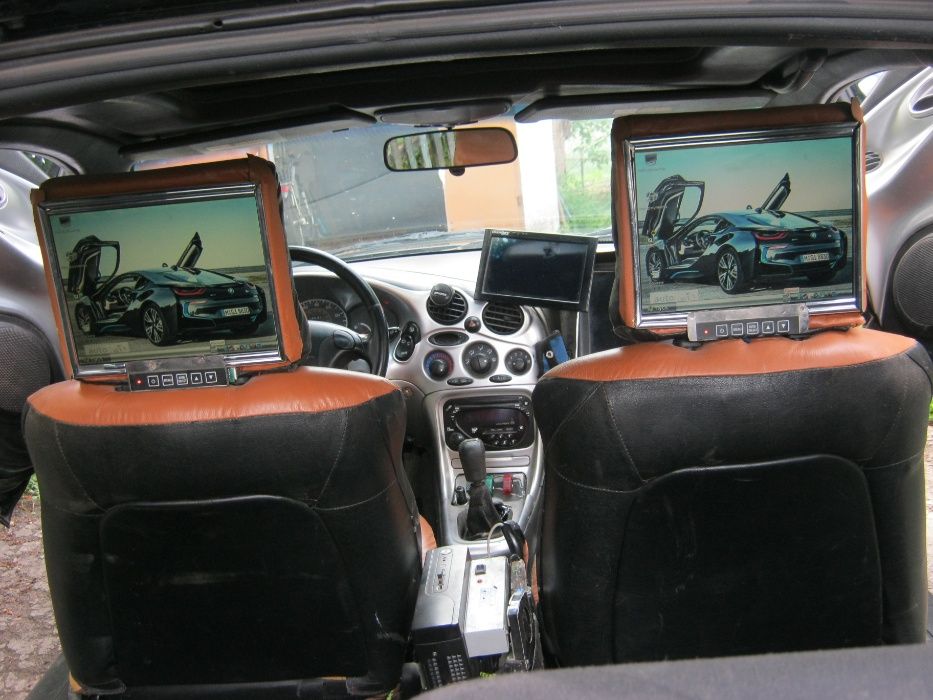 автомобиль HYUNDAI Tiburon1998 год выпуска