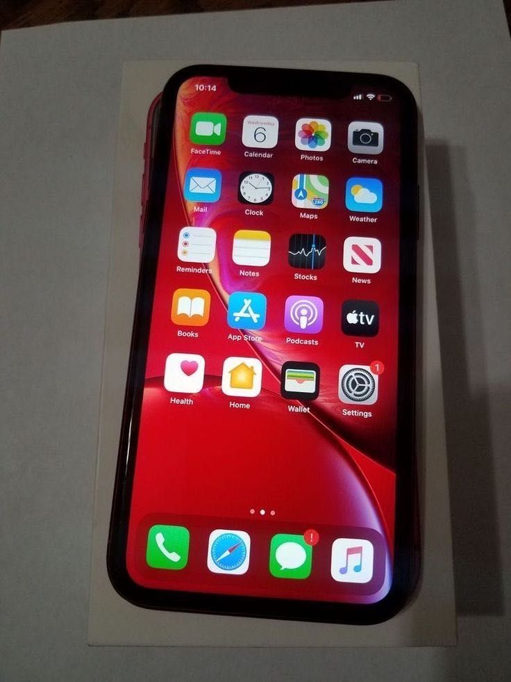 iphone xr red 64 GB