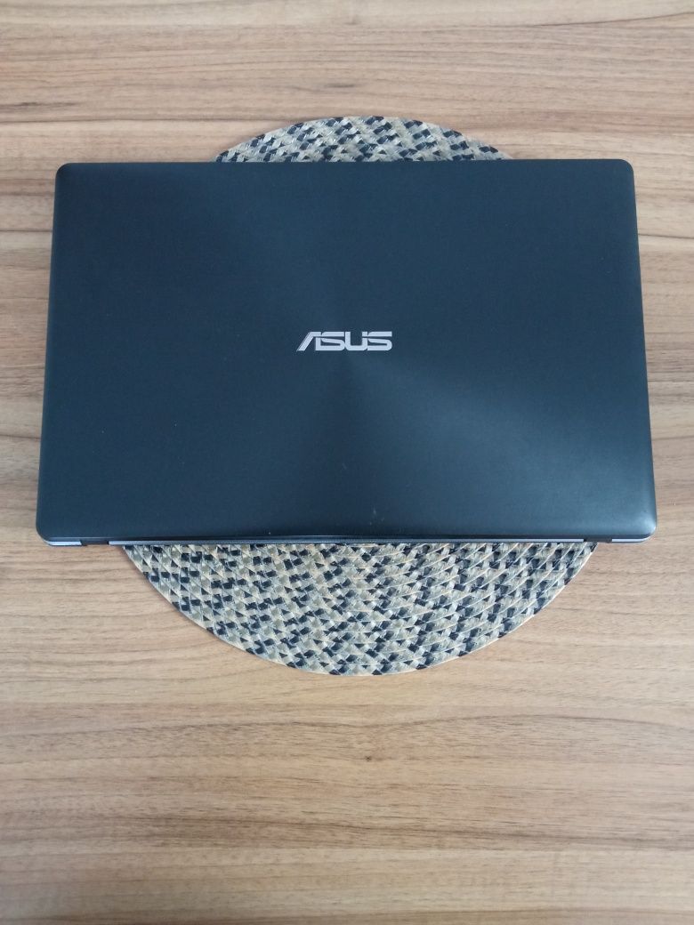 Asus X550C i3 8GB DDR NVIDIA GeForce