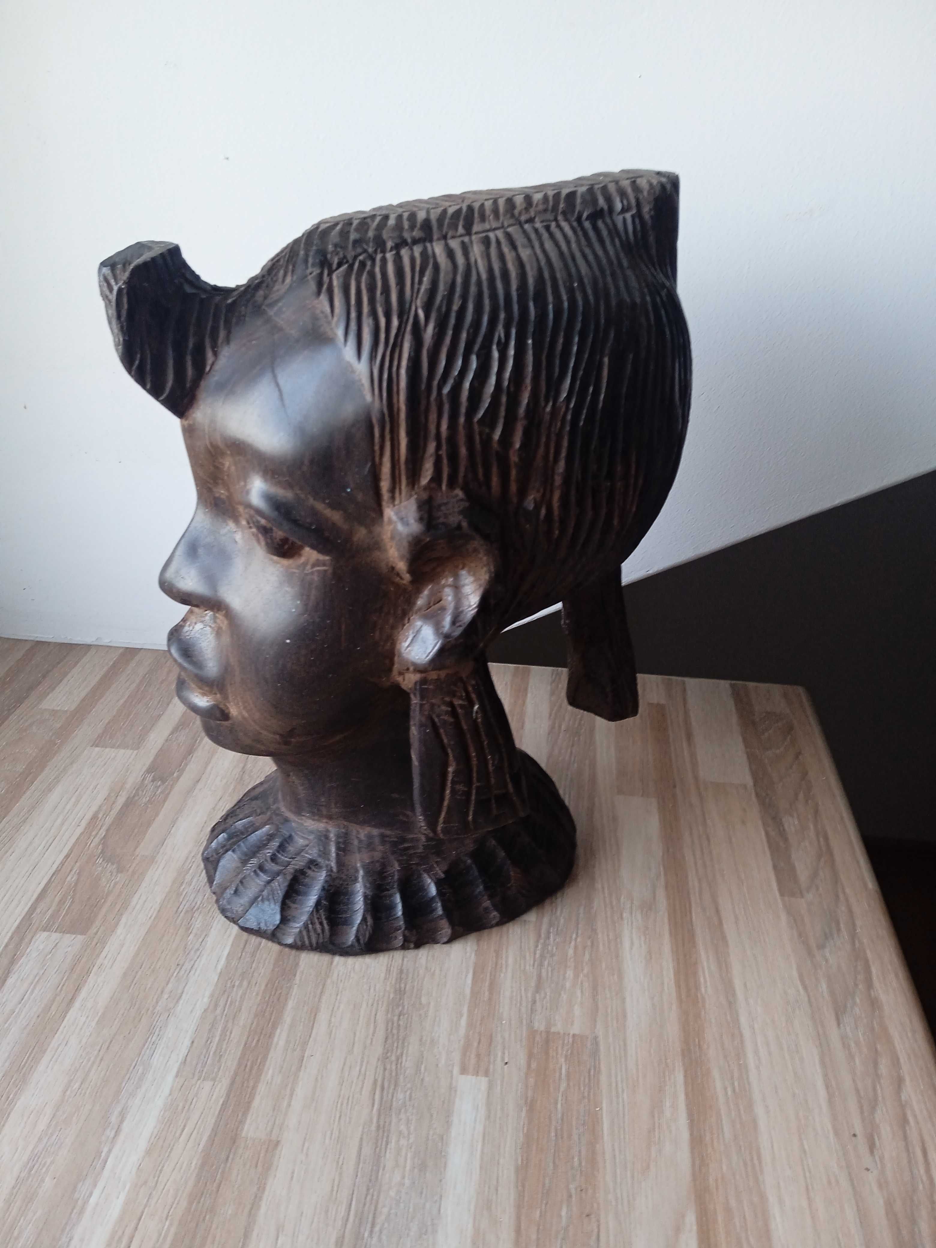Rzeźba nr. 1 afrykańska głowa z drewna hebanowego