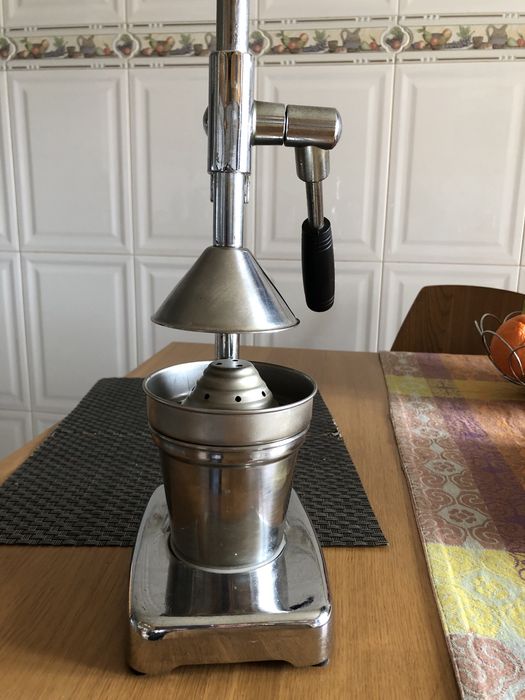 Espremedor de citrinos