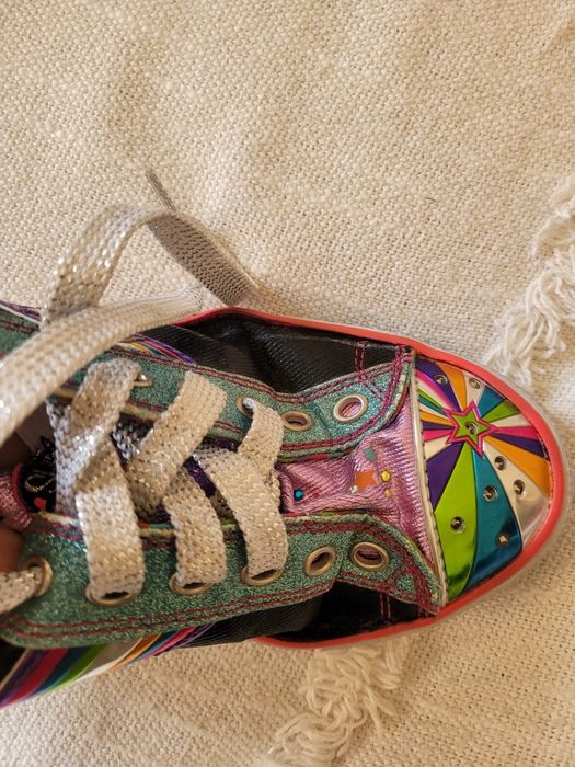Świecące trampki Skechers rozm.37