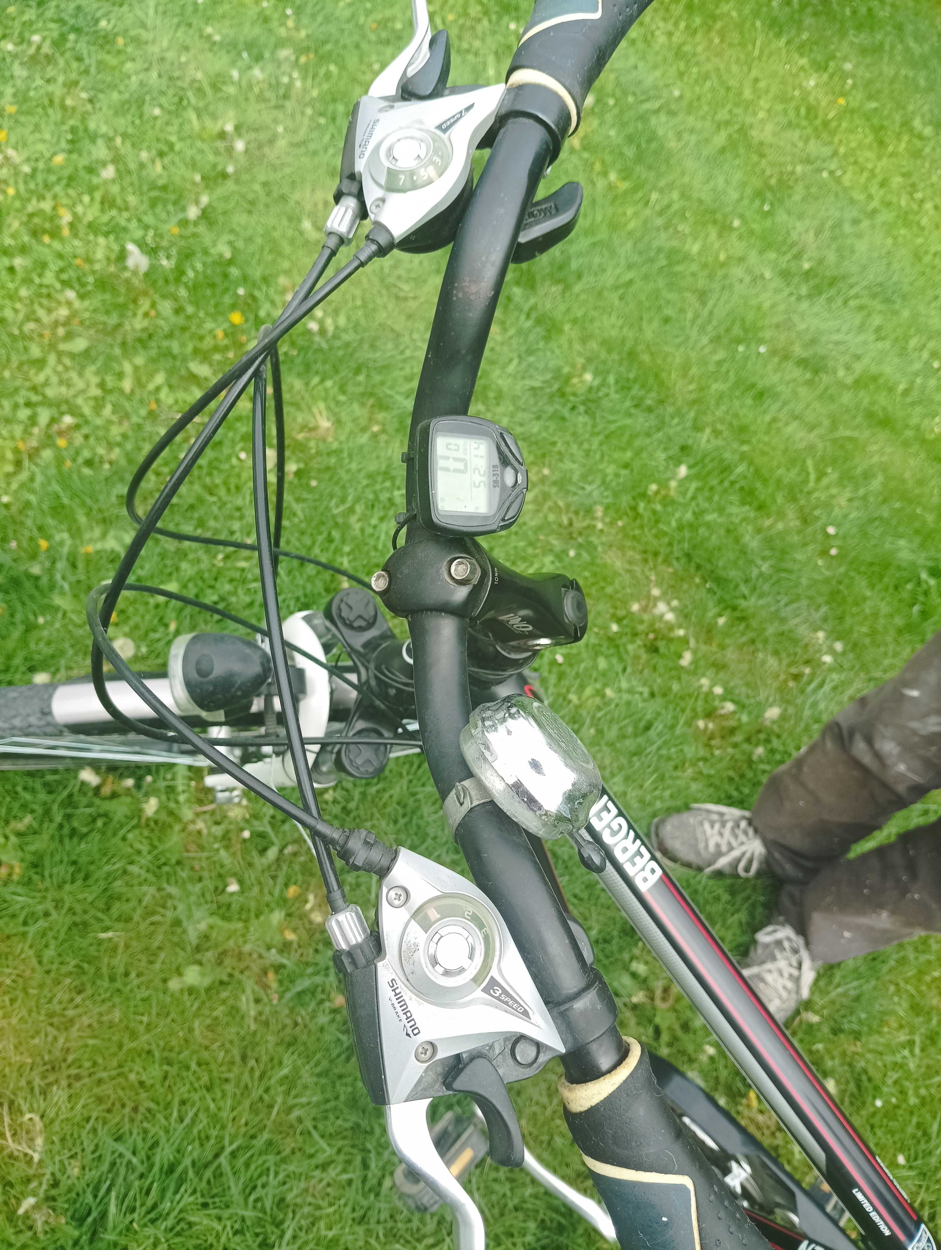 rower trekkingowy aluminiowy