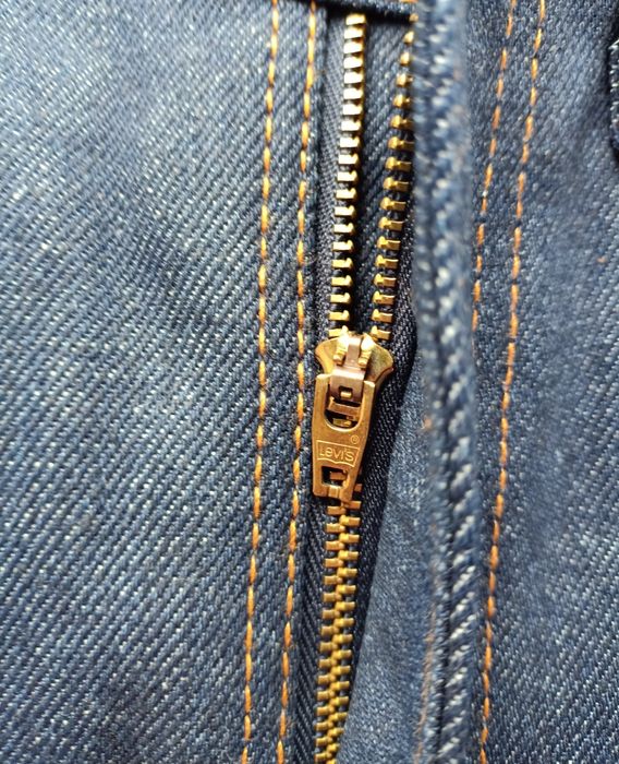 LEVI'S 505 W32 L32 Made in USA Джинсы винтажные,новые,с этикетками