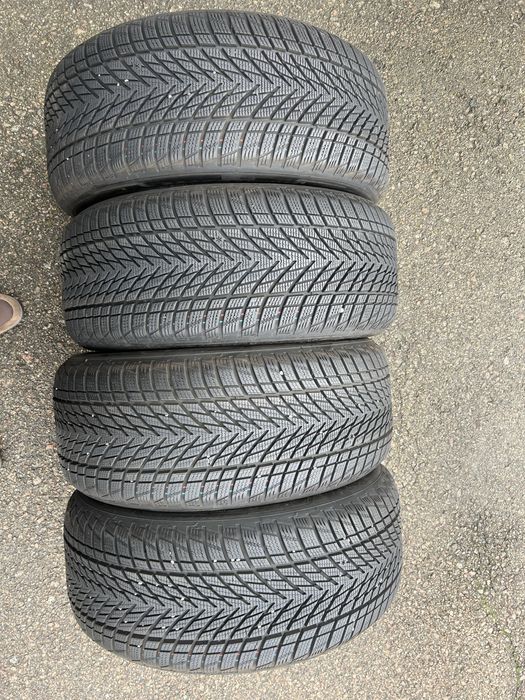 Резина зимова 245 45 r18 goodyear