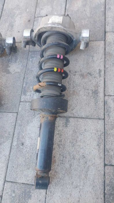 Стойки стойка пружина Фольксваген Тоурег Volkswagen Touareg NF