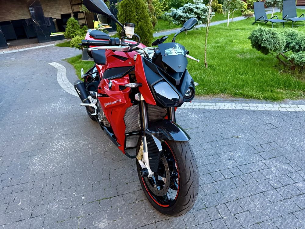 Продам BMW S1000R