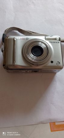 Продам цифровой фотоаппарат Fujifilm FinePix A700