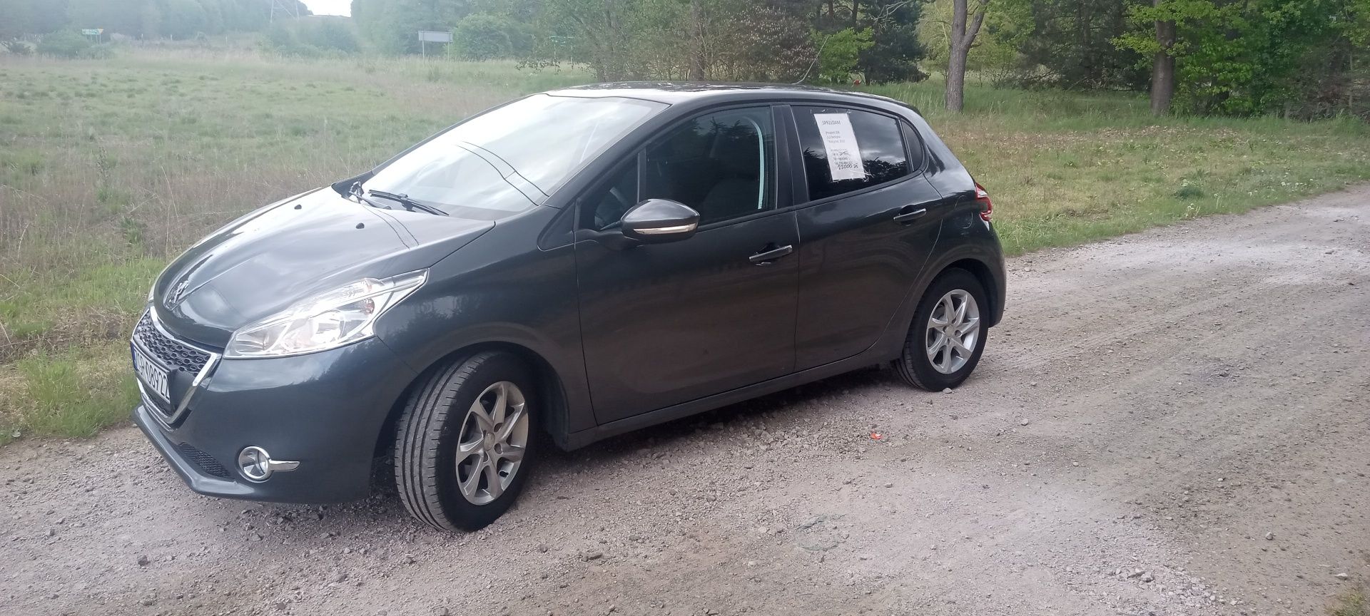 Peugeot 208 serwisowany w super stanie,bogate wyposażenie
