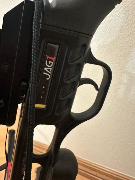 BESTA RECURVA JAGUAR I, 220 fps 175 lbs