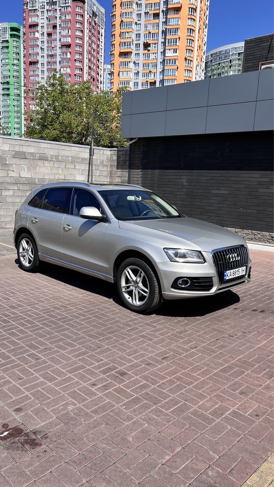 Продам Audi Q5 2 tdi 2013 в хорошому стані