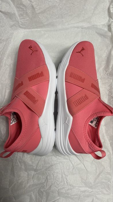 Кросівки жіночі puma wired run slip-on ps  рожевого кольору
