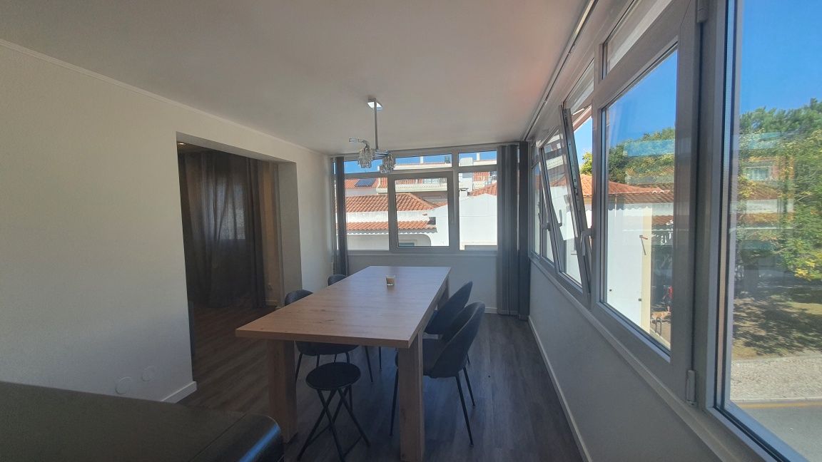 Arrendamento Apartamento T2 Parede