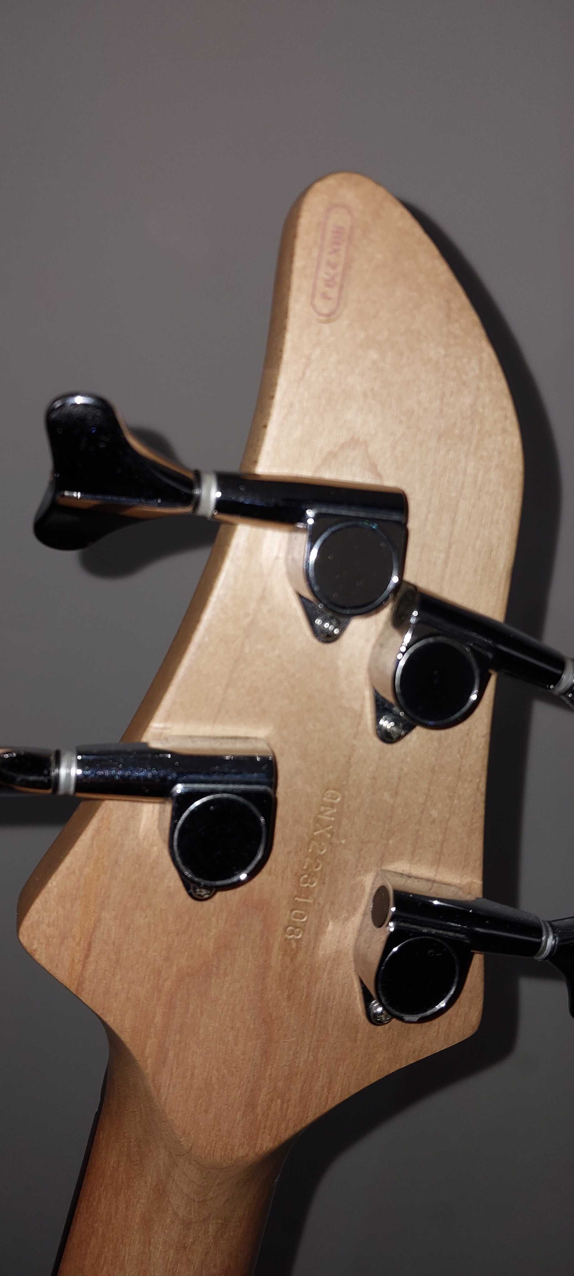 Gitara basowa Yamaha RBX270J