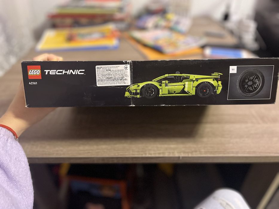 LEGO Technic Lamborghini Huracán