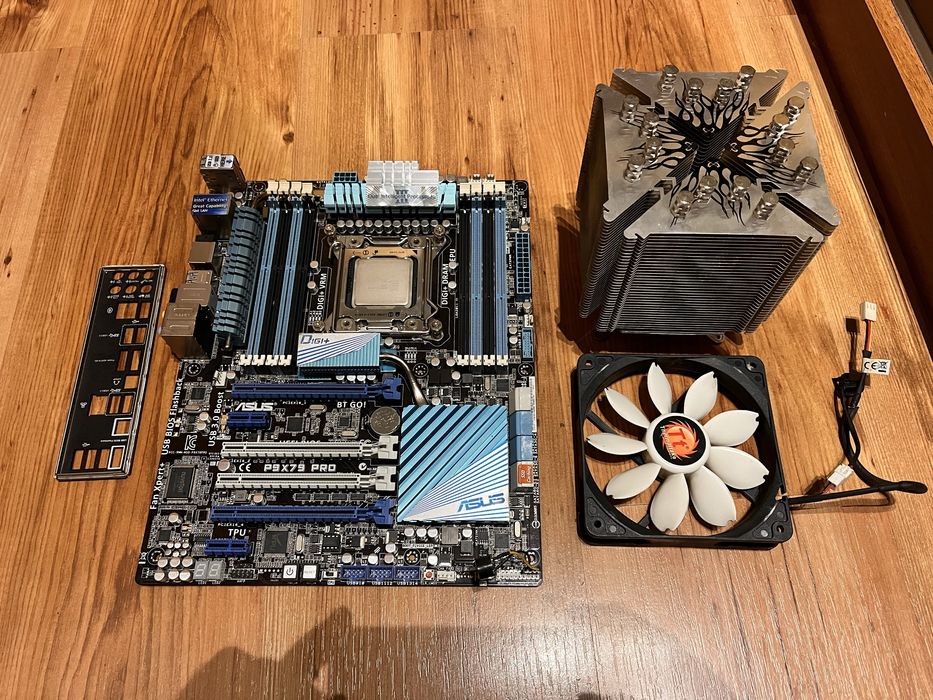 Płyta główna Asus P9X79 pro plus intel i7 3930k plus radiator scythe