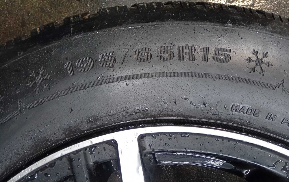koła zimowe felgi aluminio opony 195/65 R15 seat audi volkswagen skoda