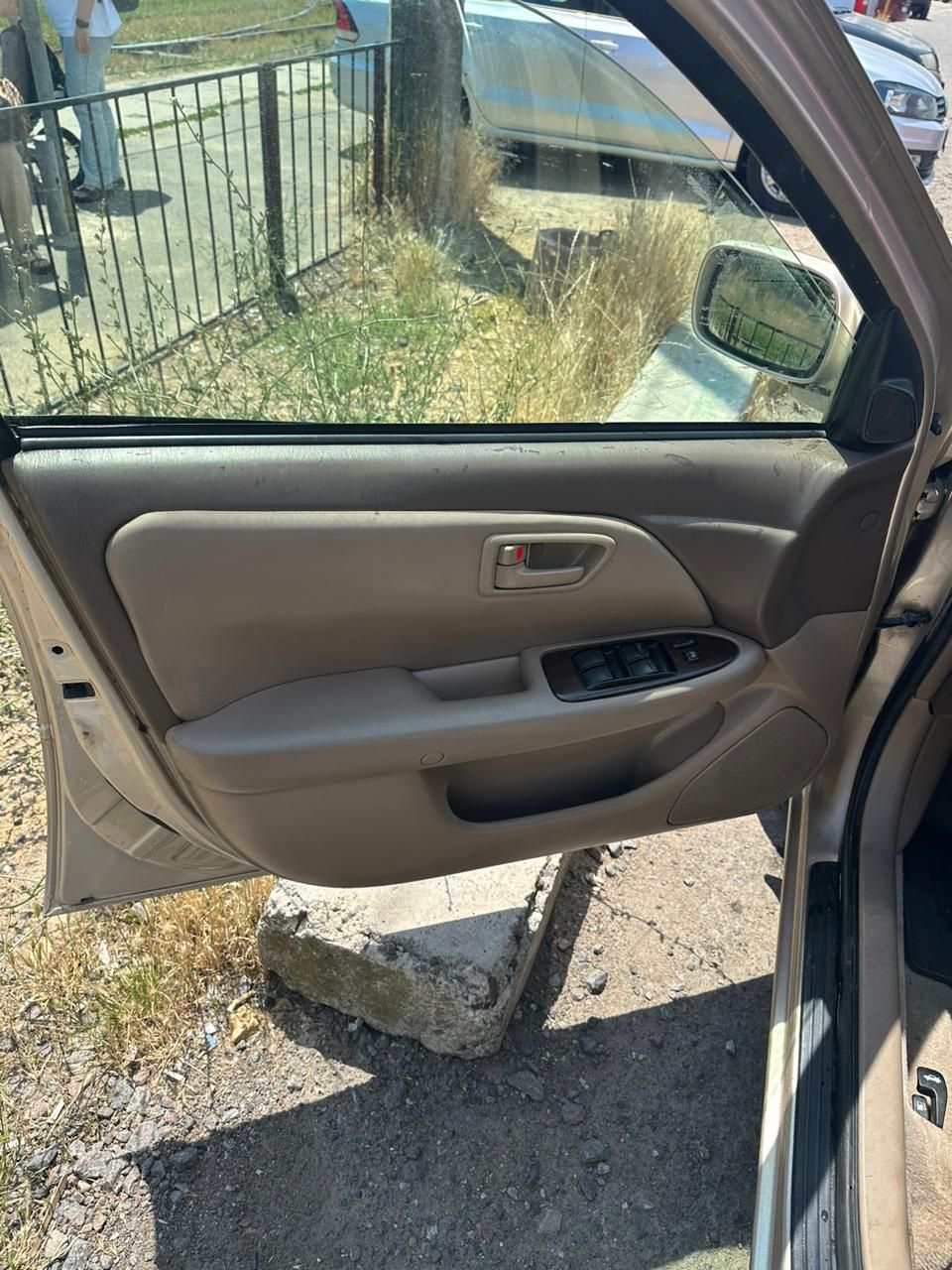 Toyota Camry 20 3.0