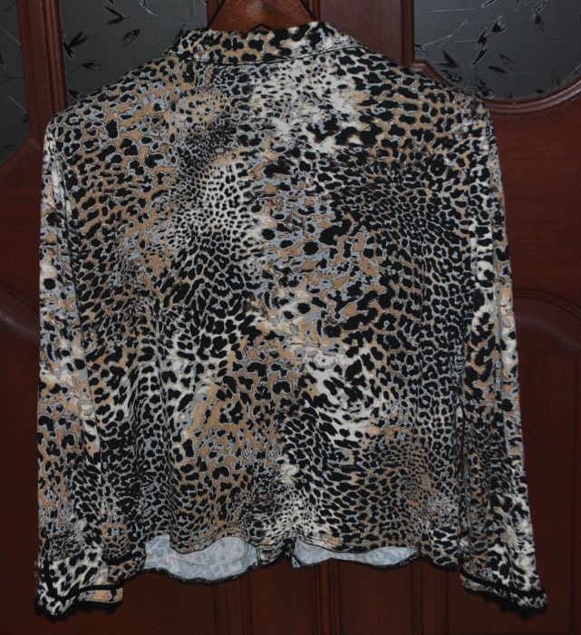 блузка леопард 46-48 р