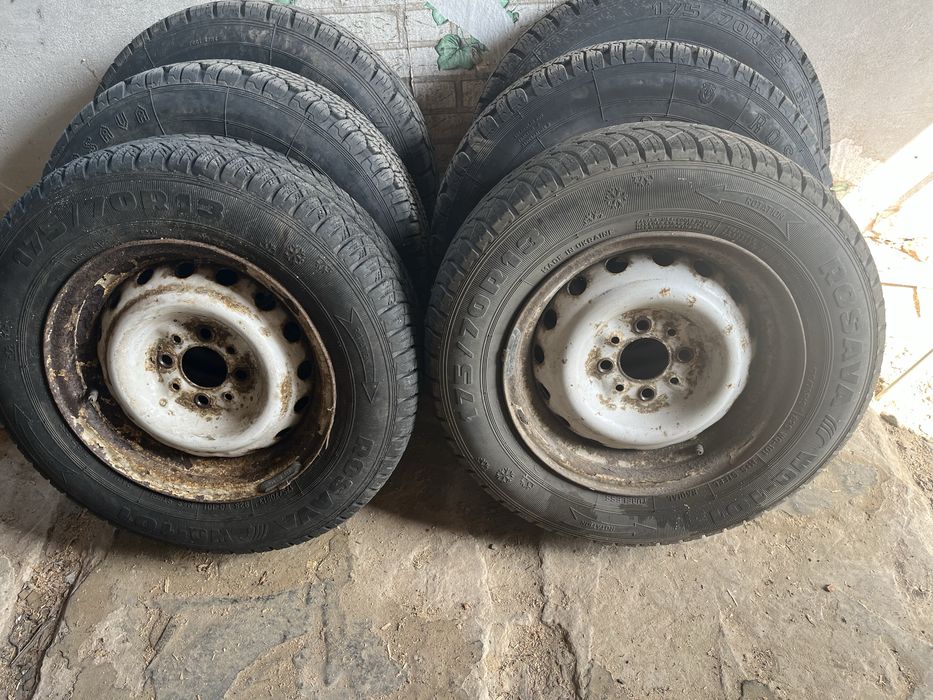 Продам диски з резниною R13