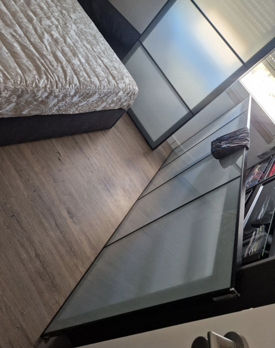 APENAS AS PORTAS Roupeiro PAX 200x236cm " bom estado"