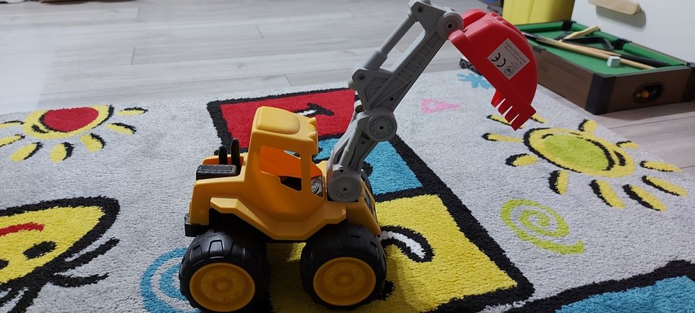 Duża koparka dla dziecka