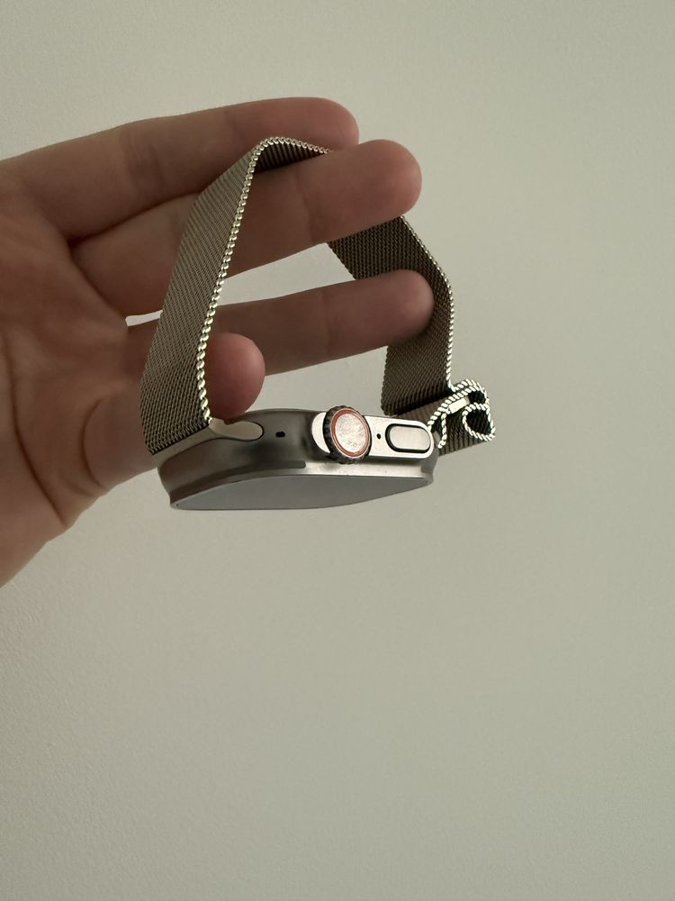 Apple Watch Ultra Titanium + Apple Bransoleta mediolańska 45 mm złota