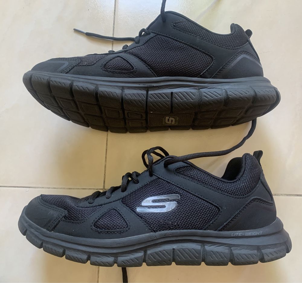 Skechers lite-weight tamanho 42