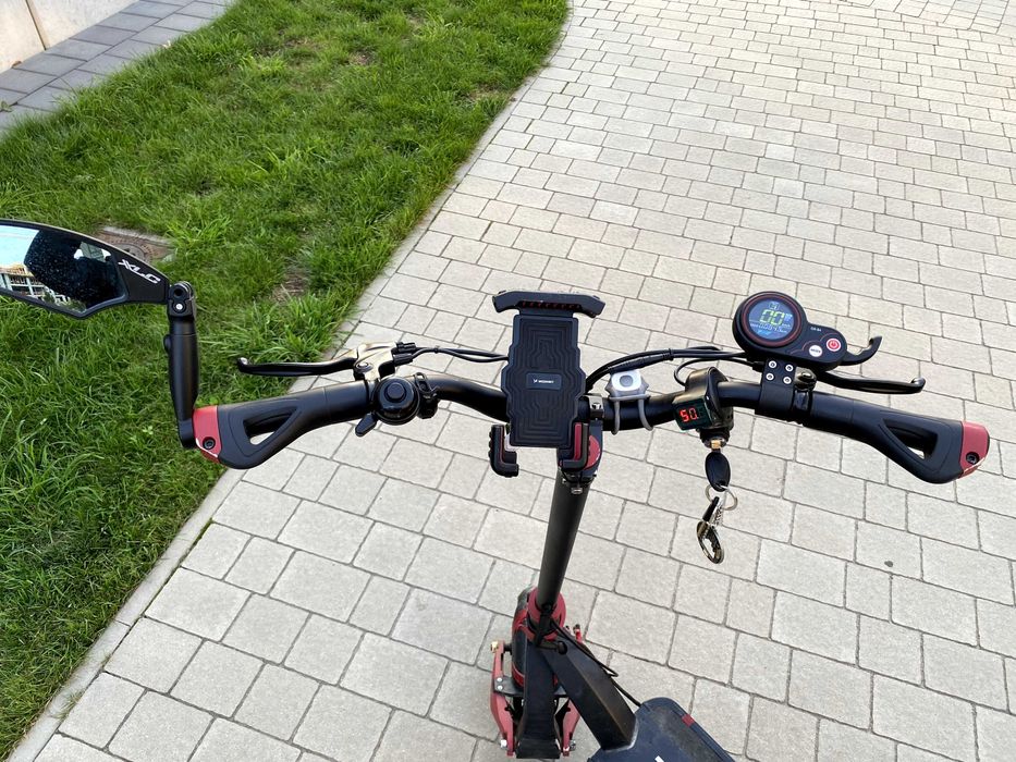 TechLife X7 Lite: 45 km/h, amortyzacja, serwisowana