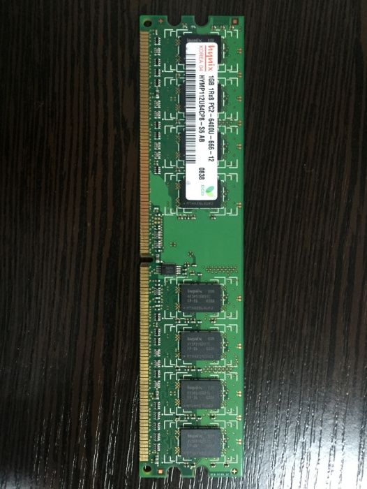 Модуль оперативной памяти Hynix 1GB (DDR2)