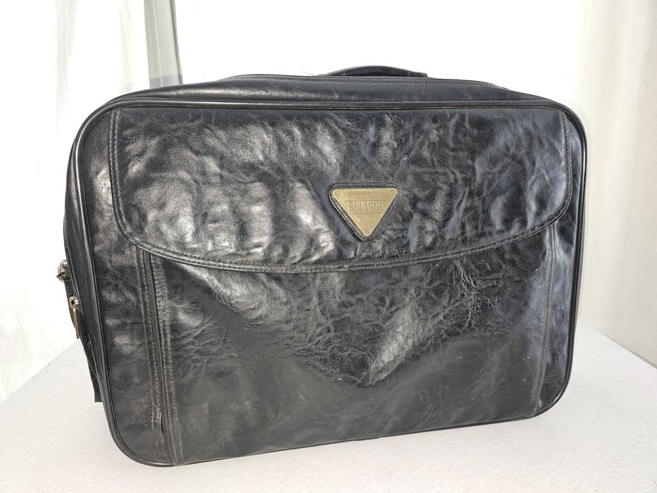 Вместительная фирменная сумка Bulaggi