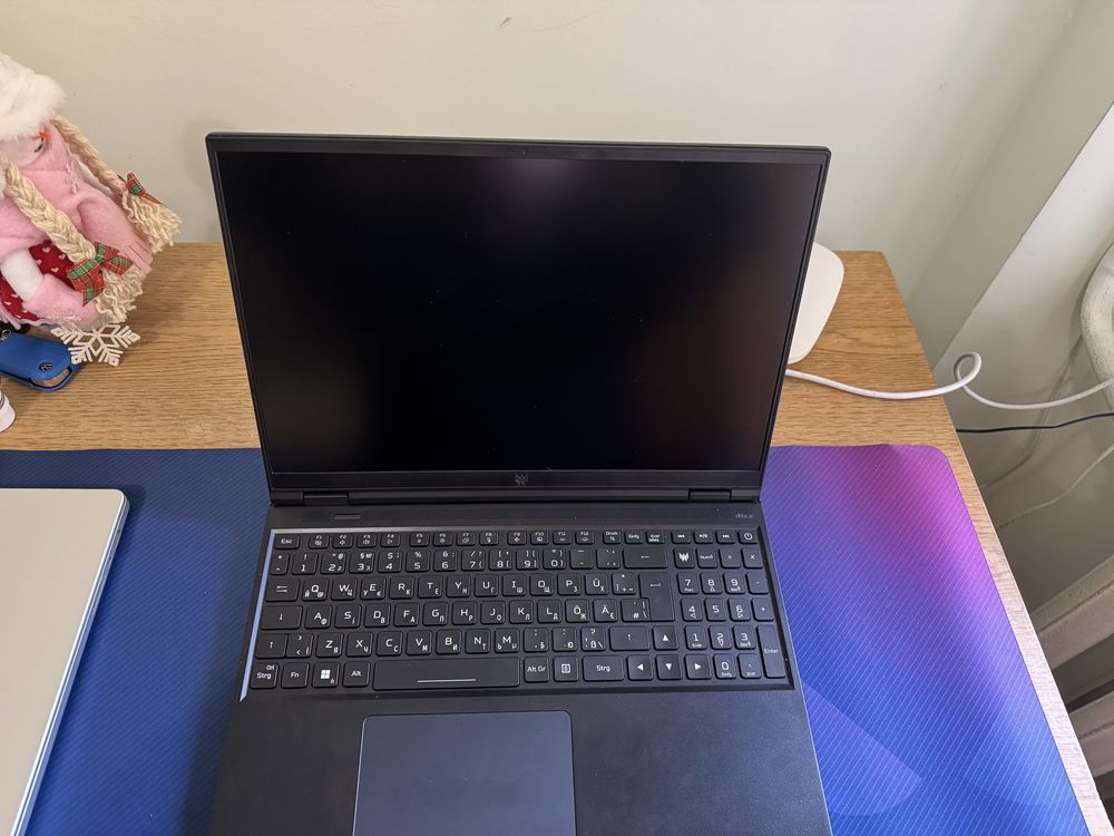 acer predator helios 16 ph16-71 240 hz