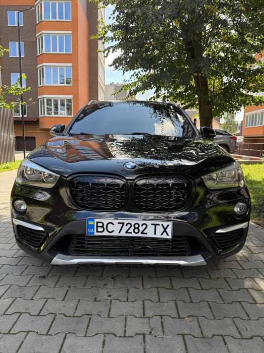 Продам автомобіль BMW x1 f48 2.8i xDrive